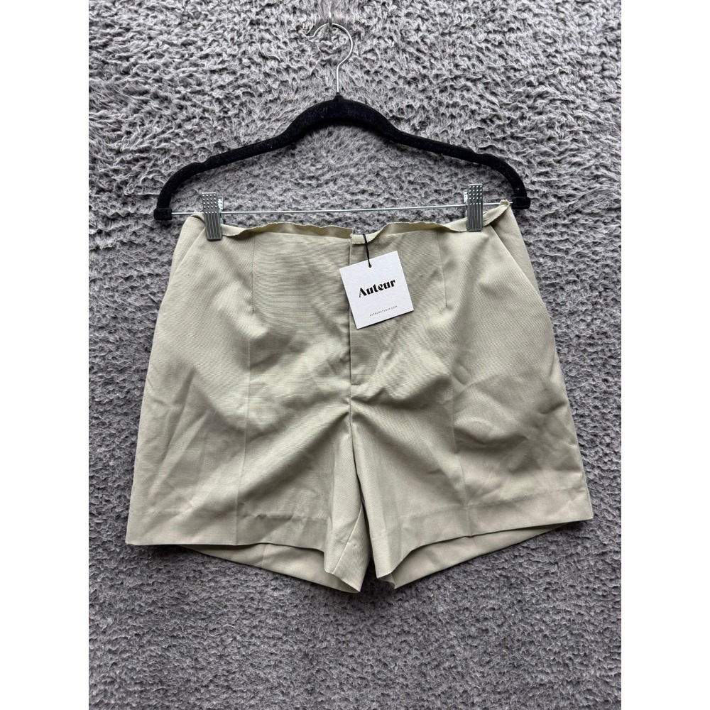 NWT Auteur High Rise Robyn Pleated Raw Edge Shorts Light Gray Womens Size S